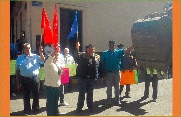 Banderazo de Antorcha a la pavimentación de calles principales en Tangancícuaro
