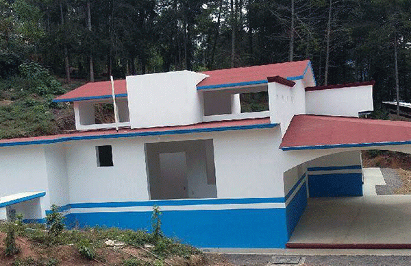 Construcción de clínica de salud de Loma Tuza presenta avance del 95 %