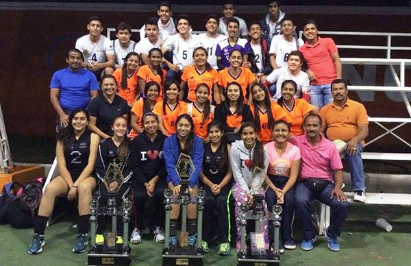 Voleibolistas de Guerrero triunfan en Espartaqueada Deportiva 2016
