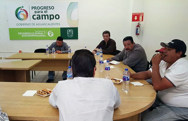 Continúa la búsqueda de apoyo para los pequeños productores de lácteos dentro de la entidad