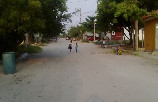 Habitantes de la colonia El Sol exigen sus escrituras