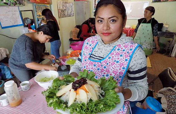  DIF Chimalhuacán y EDAYO impulsan actividades comerciales