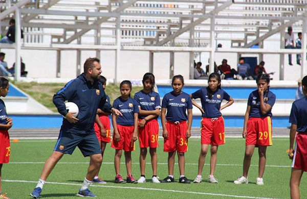 Finalizan con éxito los cursos deportivos en Balcones  