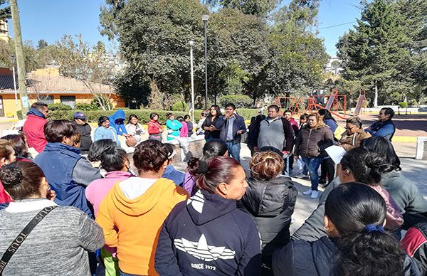 Entrega Antorcha 350 pares de calzado en Nicolás Romero