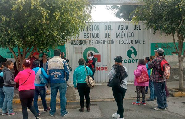 CAEM deja inconclusa obra de drenaje en la colonia Fray Servando