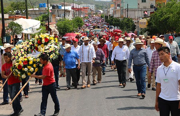 Conmemoran día de los Mártires Antorchistas en Tecomatlán, Puebla
