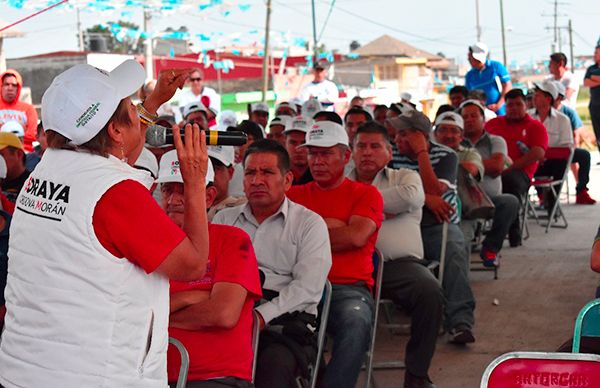  Se reúne Soraya Córdova con choferes de la ruta 68