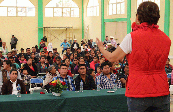 La organización del pueblo es garantía de desarrollo: Edith Villa