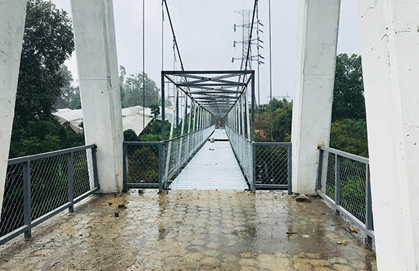 Gracias a Antorcha tendrán puente en Juan Galindo 