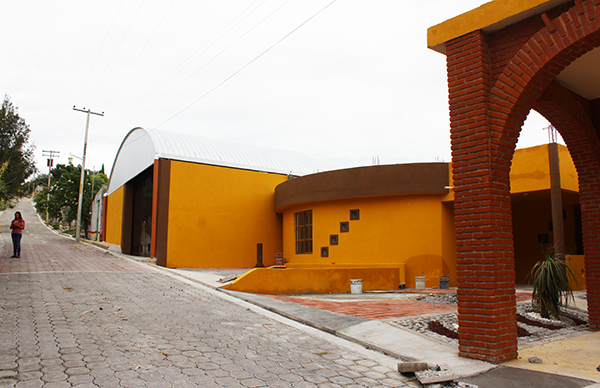 Construye Antorcha juzgado de paz y auditorio en Rancho Chico