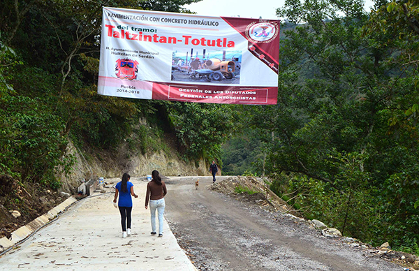 Gestiona Antorcha obras y empleos en Huitzilan de Serdán 