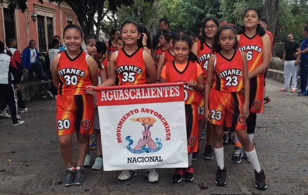 Inaugura Antorcha el XIII Torneo Nacional de Basquetbol en Michoacán
