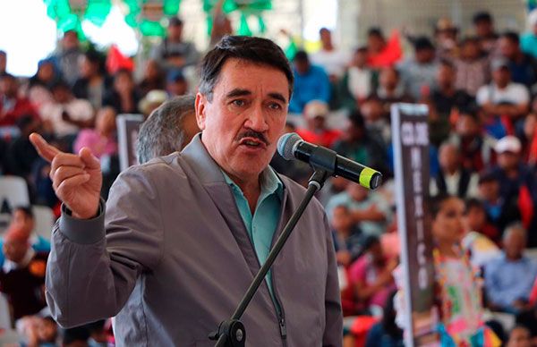 Exige Antorcha justicia y alto a crímenes en Oaxaca; inaugura concurso de folclor internacional