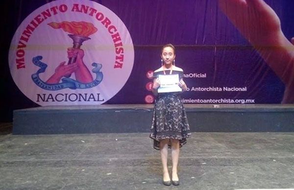 Guerrero consigue presea en Concurso Nacional de Declamación