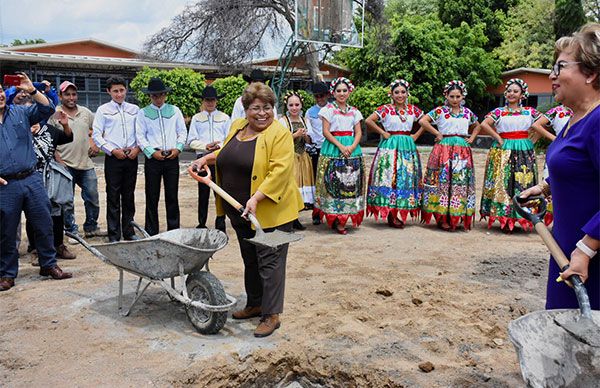 Tendrá Técnica salón de danza gracias a Antorcha; obras que desapareció el Gobierno Federal 
