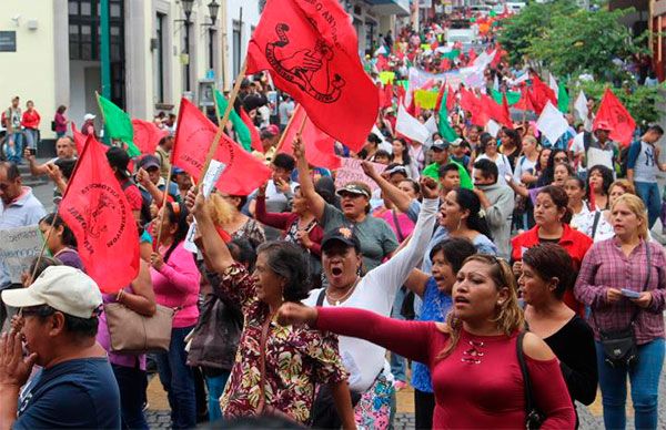 En Oaxaca y Veracruz el pueblo pobre sigue olvidado 