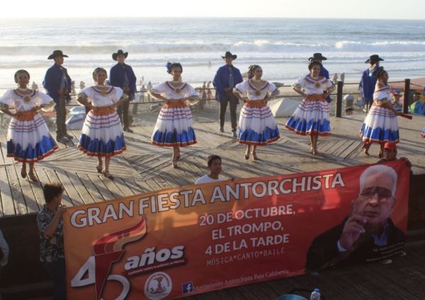 Sorprenden a Tijuana con arte, grupos culturales rumbo a 45 Aniversario 