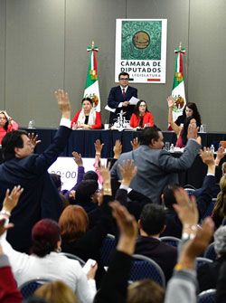 Nuevo León no reprochará a la Federación por recortes en el PEF 2020
