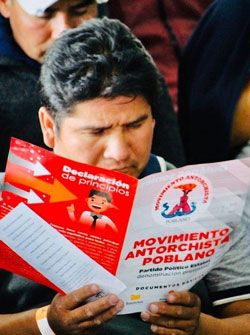 En Puebla se atenta contra la democracia y se amenaza abiertamente a líderes sociales