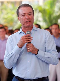 Quirino Ordaz y diputados sinaloenses, poco solidarios con los que menos tienen