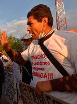 La polarización del pueblo solo beneficia a los poderosos