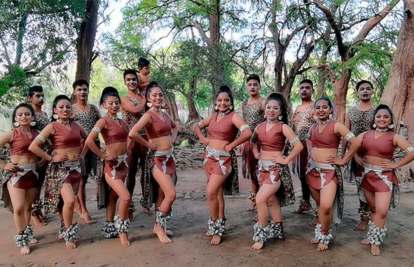 Artistas michoacanos listos para participar en el Encuentro de Folclor Internacional