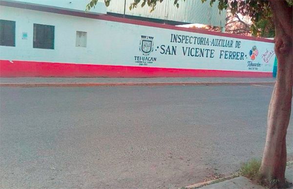 Atiende ayuntamiento de Tehuacán a vecinos de San Vicente Ferrer