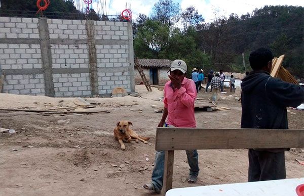 Inicia construcción de iglesia en pueblo de Cochoapa el Grande