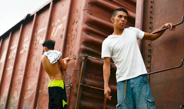La migración de mexicanos a Estados Unidos, consecuencia de una economía enferma de la 4T