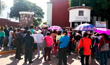 Atiende alcalde de Corregidora a dirigencia antorchista