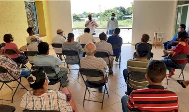 Antorchistas sostienen reunión de trabajo con alcalde de San Rafael