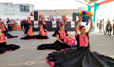 Celebran feria del pulque en Atizapán de Zaragoza