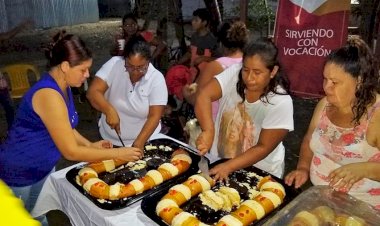 Llegan los reyes a La Antorcha en Carmen