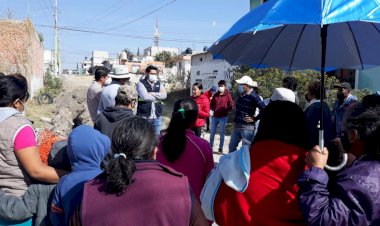 Logran agua potable en Playas del Sur, Puebla