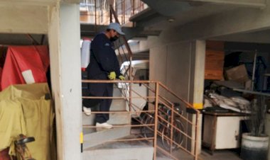 Contra covid-19 sanitizan Unidad Habitacional Margarita Morán de Iztapalapa