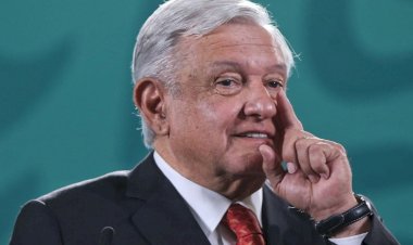 AMLO, el poeta del insulto