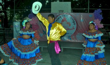 Ballet Folklórico llevan cultura al pueblo