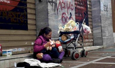 El fingido homenaje a las madres 