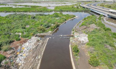 Morena pone en riesgo de inundación a miles de chimalhuacanos