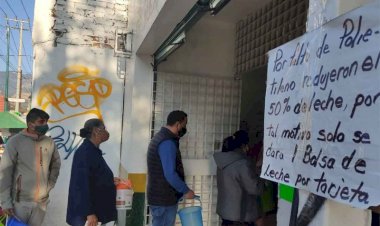  AMLO asesta un nuevo golpe contra los productores mexicanos de leche