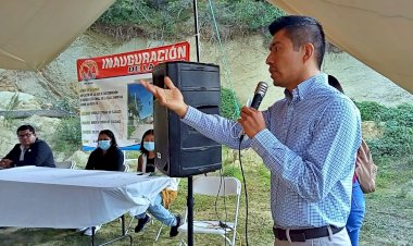 Inauguran antorchistas ampliación de red eléctrica en comunidad de Oaxaca