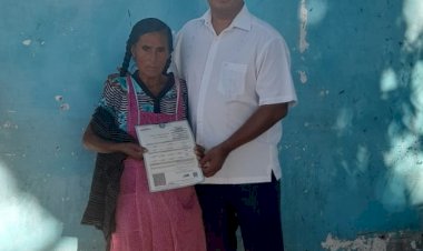 Antorcha ayuda a habitantes de Tehuacán con rectificaciones de actas 