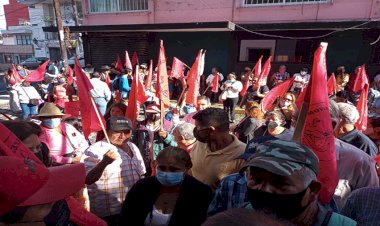 Habitantes de Xalapa se manifiestan en Patrimonio del Estado