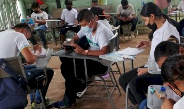 Impulsan taller de dibujo en escuelas antorchistas de Chetumal