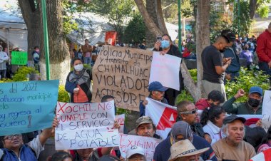 Ciudadanos protestan contra el Gobierno de Morena en Chimalhuacán