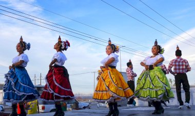 Inauguran nueva calle en Torreón, un logro más de Antorcha