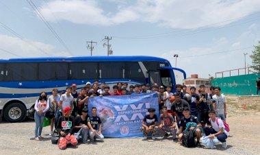 Deportistas neoleoses emprenden largo viaje rumbo a la Espartaqueada