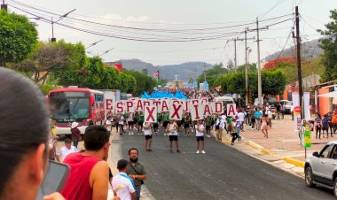 Arranca XXI Espartaqueada Deportiva con desfile