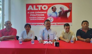 Exigimos justicia para nuestros compañeros asesinados en Guerrero