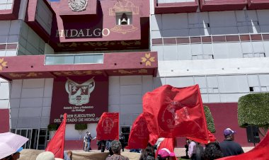 Campesinos damnificados por sequía demandan solución y audiencia con gobernador de Hidalgo